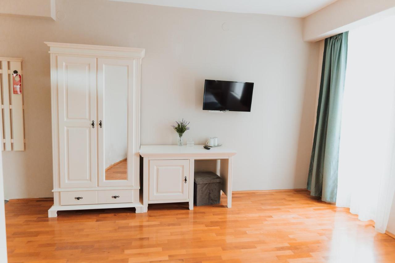 Green Villa Sibiu Eksteriør billede