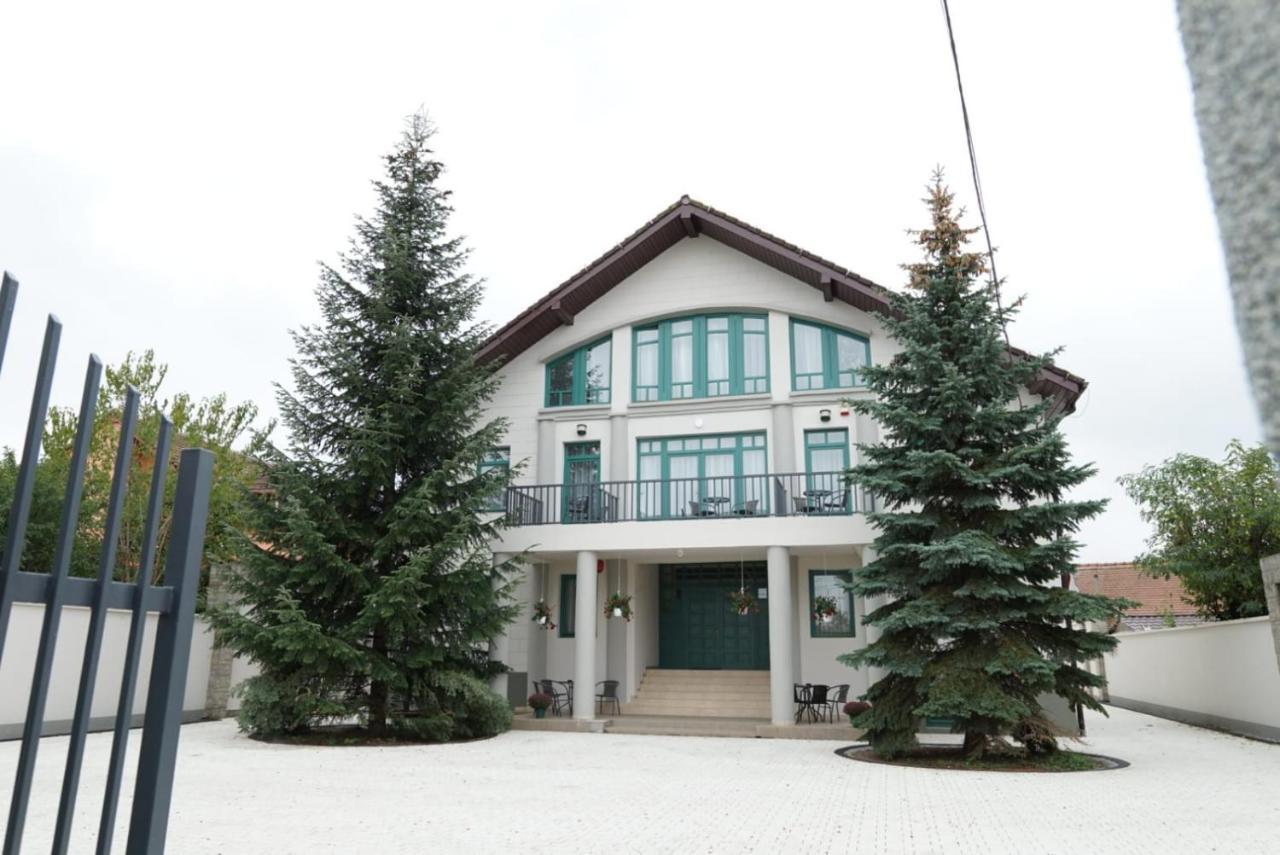 Green Villa Sibiu Eksteriør billede